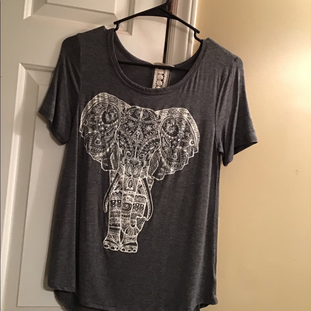 Women’s elephant top